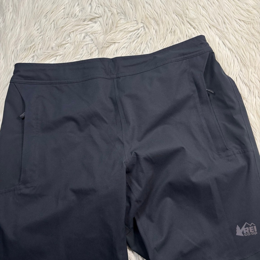 REI Women's LP Black Rainier Rain Pants Seam Sealed Drawstring Hems Waterproof - Picture 3 of 8